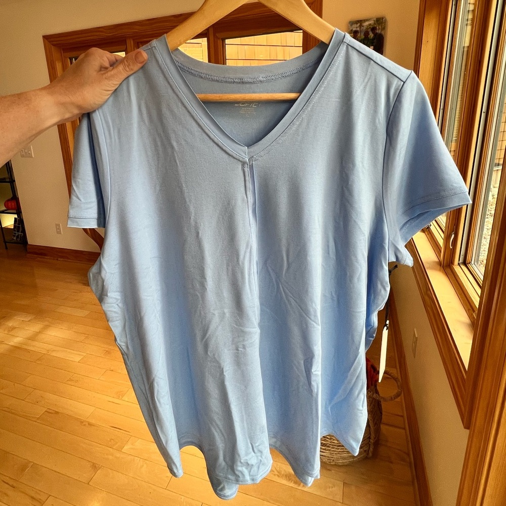 NWT Ladies JoFit XL blue blouse